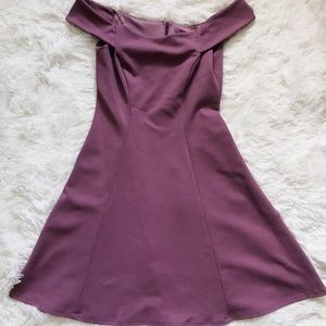 ✨Off the Shoulder Sweetheart Dress✨